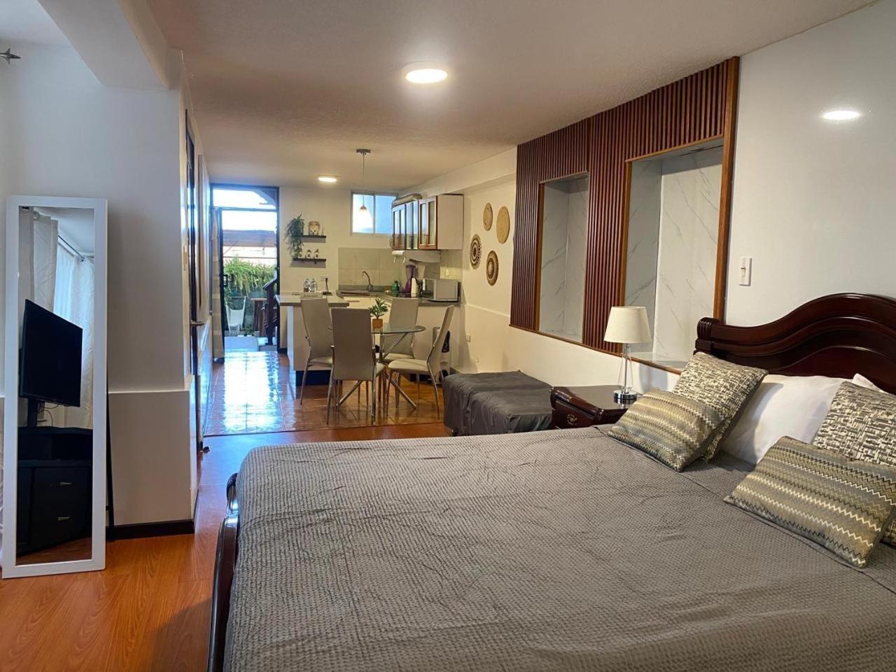 Hospedaje En Quito Norte, Apartamento & Suite Independientes Exterior foto